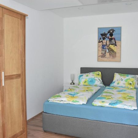 Fewo Ulamec Appartment VI Velden am Worthersee Bagian luar foto